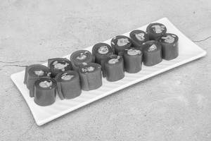 Aam Papad Roll