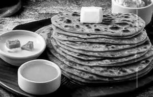 Gobhi Cheese Paratha