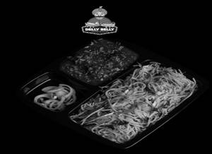 Veg Haaka Noodles With Chilly Paneer