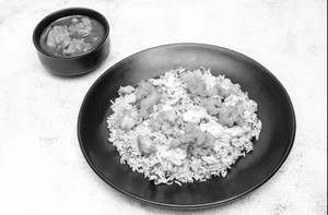 Mixed Garlic Fried Rice With Chilli Chicken [3pc] Boneless