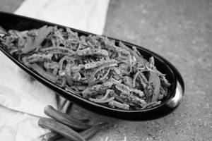 Kurkuri Bhindi