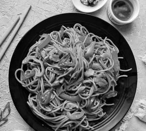 Chicken Chilli Garlic Noodles