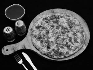Four Season Pizza 
