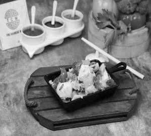 Stir Fried Exotic Greens With Paneer