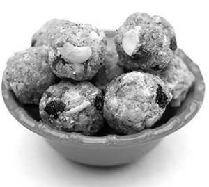 Dryfruit Dink laddu 