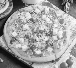 Paneer Corn Pizza