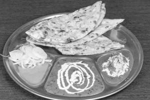 Garlic Naan Thali