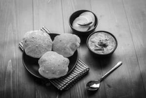 Poori Bhaji(4 Pcs)
