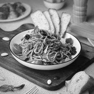Spaghetti Basil Pesto