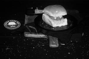 Aloo Tikki Vada Pav
