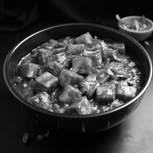 Chilli Paneer (gravy)