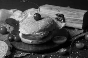 Crunchy Paneer Burger
