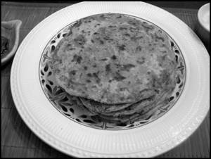 Gobi Tawa Paratha