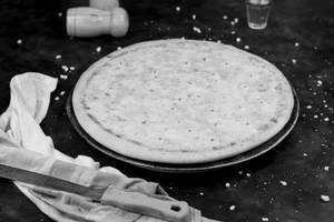 Cheezy-7 Cheese Burst Pizza