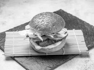 Classic Paneer Supreme Burger