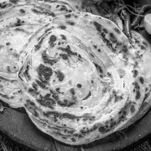 Laccha Paratha ( 1 Pc )