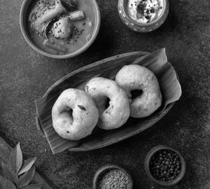 Vada (1Pc)