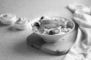 100n Chicken Caesar Salad - (750 Ml)