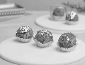 Shahi Laddu