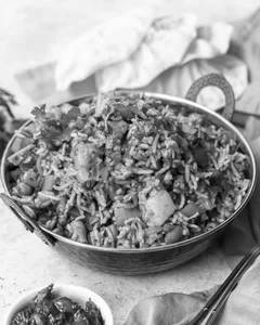 Tawa Pulao With Raita