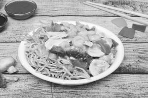 Non Veg Chinese Chopsuey