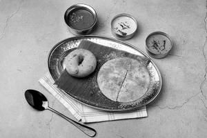 Ghee Masala Thatte Idli + Vada
