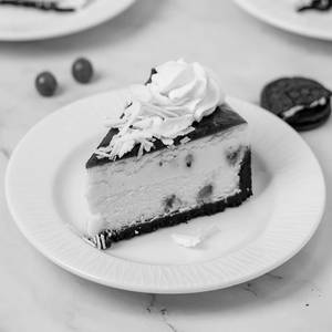 Oreo Raspberry Cheese Cake Pastry [Single]