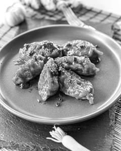 Veg Pan Fried Momos
