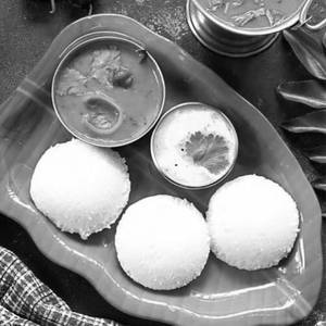 Idli (2 Pieces)