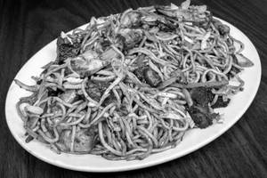 Non Veg Dhaba Style Noodles [serves 1-2] [500 Grams]