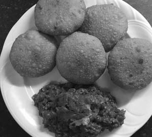 Sattu Puri With Curry ( Sold 1000 plates in 1 month)