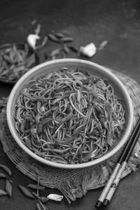 Veg garlic noodles