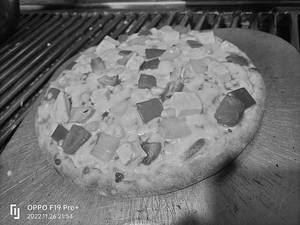 Tangy Paneer Pizza