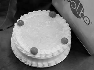 Pineapple Cream Cake