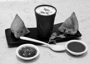 Samosa 2 Pcs + Malai Lassi ( Kulhar )