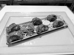 Chicken Tandoori Momos [6 Pieces]