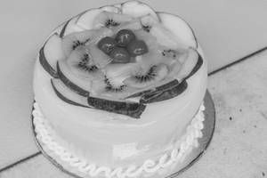 Fruit vanilla cake