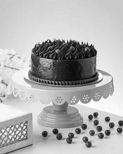 Dark Mousse Cake