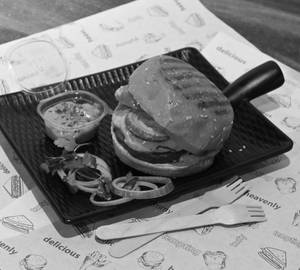 Herb N Spice Burger
