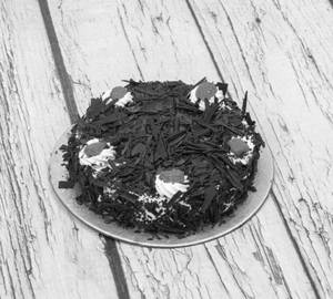 Black Forest Cake (Half Pound)