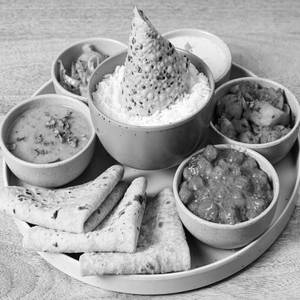 Chola Thali