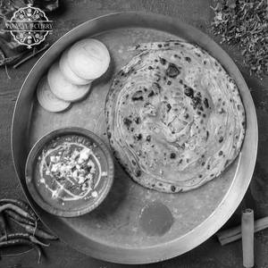 Lachha Paratha With Sabji [o]