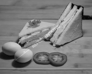 Egg Club Sandwich