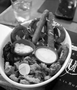 TBJ Omnivore Sampler Platter