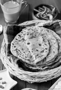 Aloo Paratha & Ginger Tea