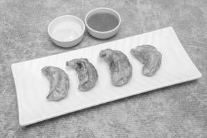 Chicken fried momos