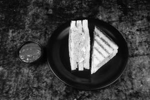 Paneer, Cheese & Corn Sandwich