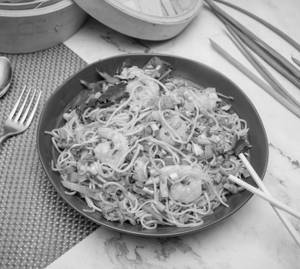 Prawns Triple Schezwan Noodles
