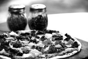 Chef Special Chicken Pizza