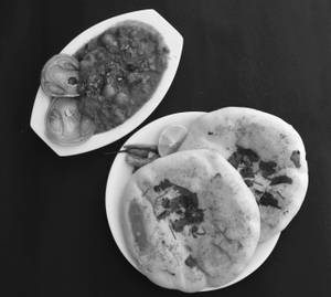 Chole Kulcha